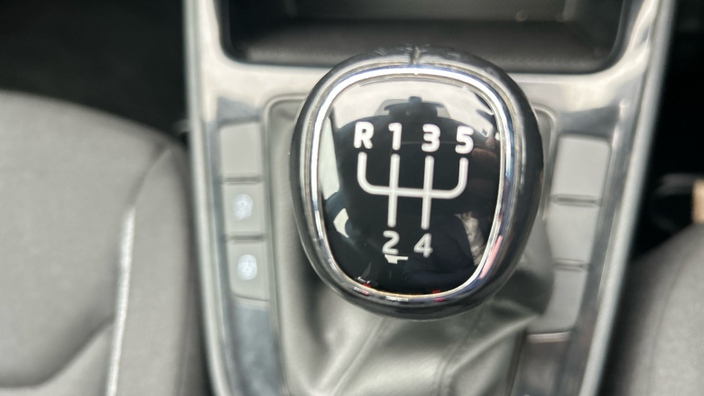 Skoda Fabia 1.0 MPI 80 SE Comfort 5dr Petrol Hatchback